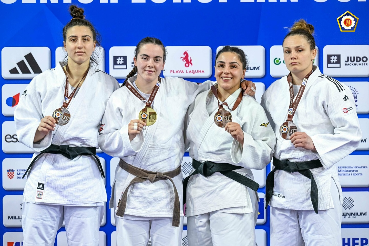 Dubrovnikdə keçirilən Avropa Kubokunun ilk günündə iki medal&nbsp;